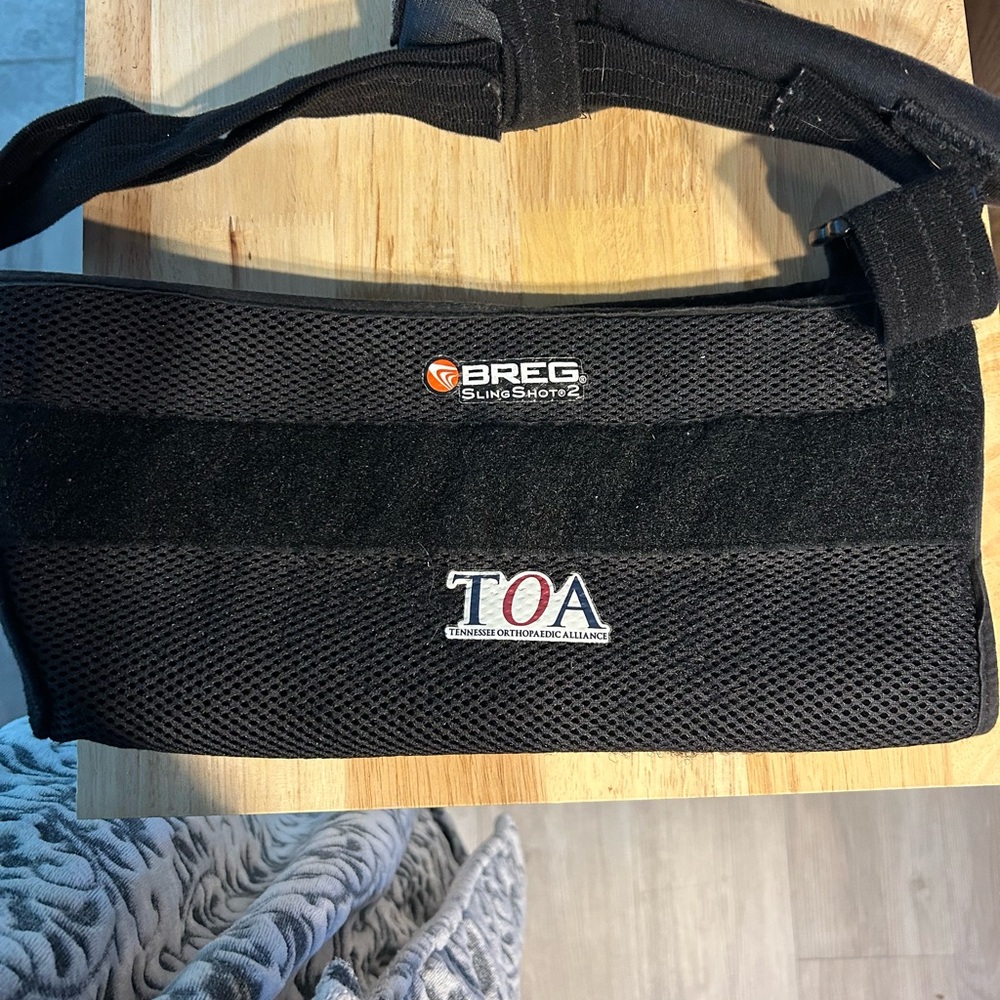 BREG Shoulder Sling